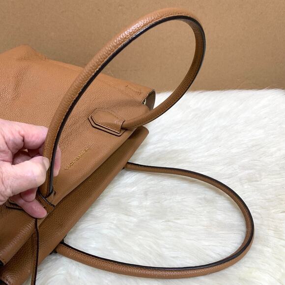 MICHAEL KORS Large Luggage Saffiano Leather MERCER Top Zip E/W Gallery Tote - Picture 6 of 14